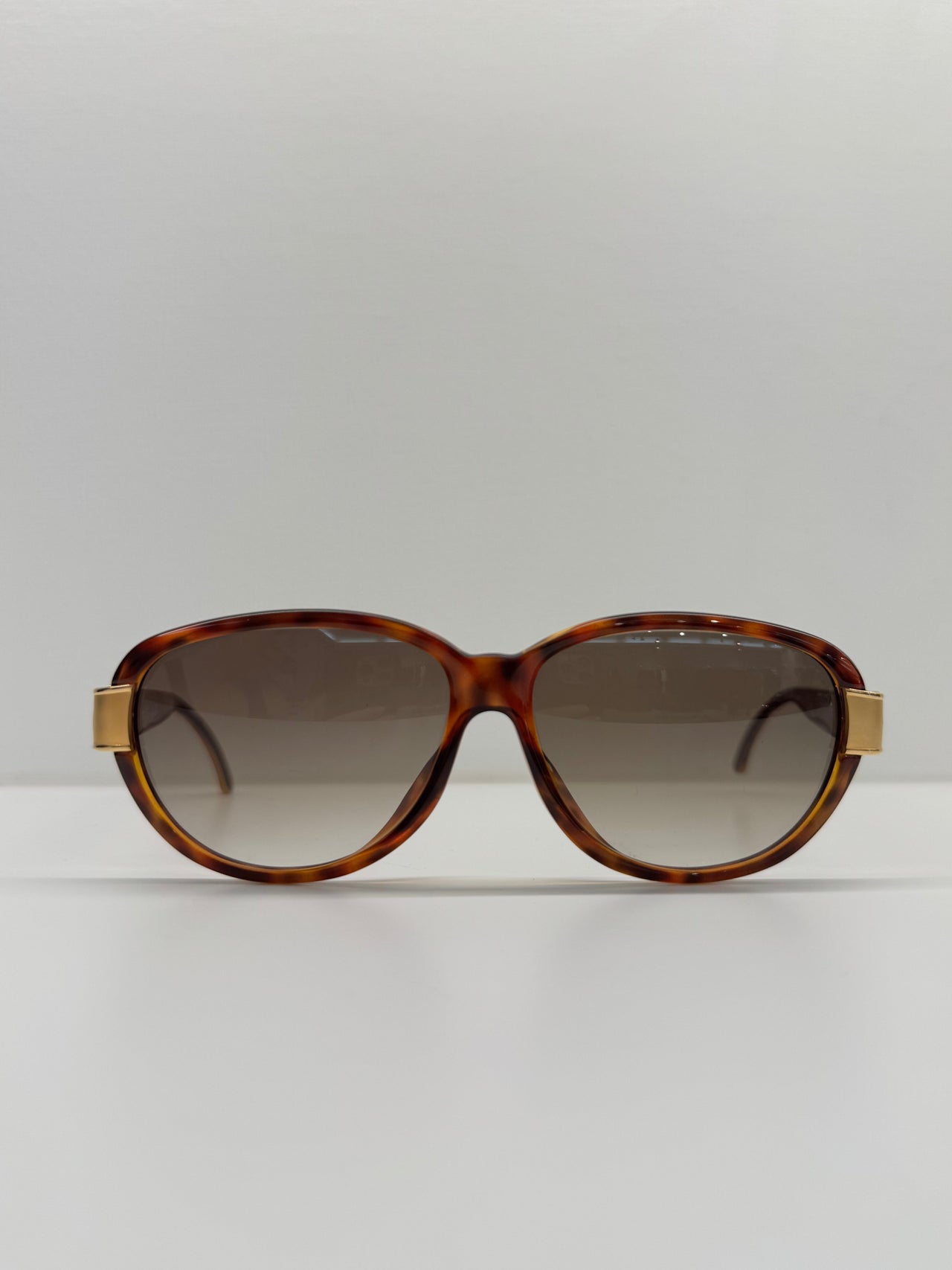 Christian Dior CD Logo Tortoiseshell Oval Sunglasses