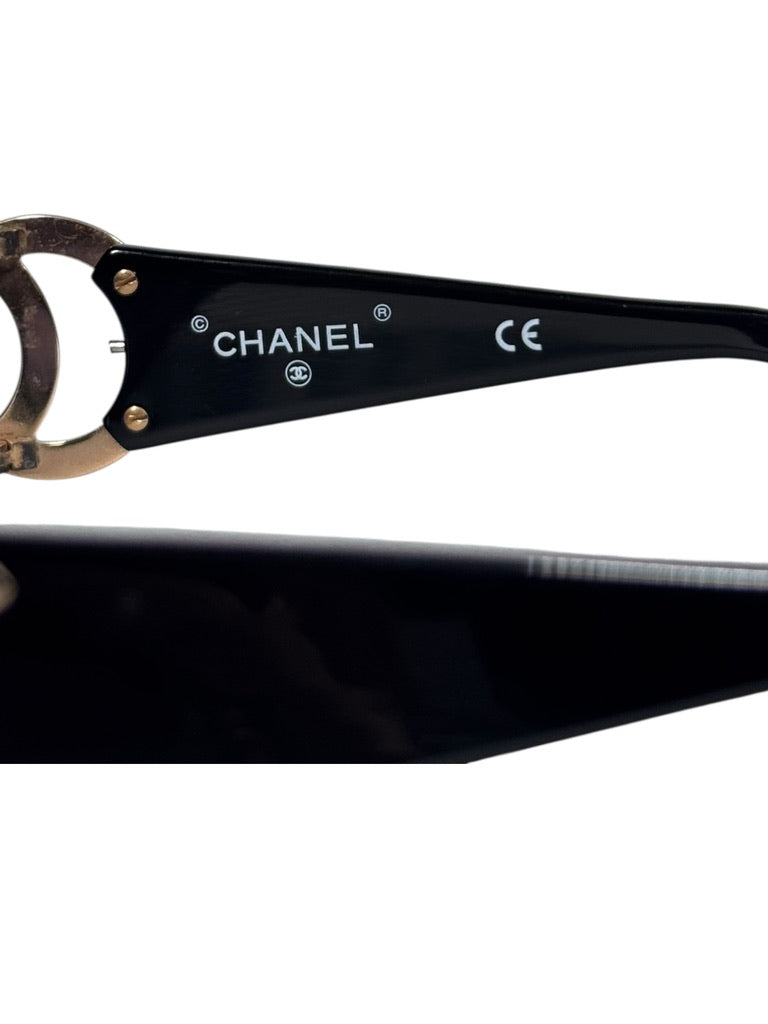 Chanel Vintage CC Logo Sunglasses – LE DEPARTMENT