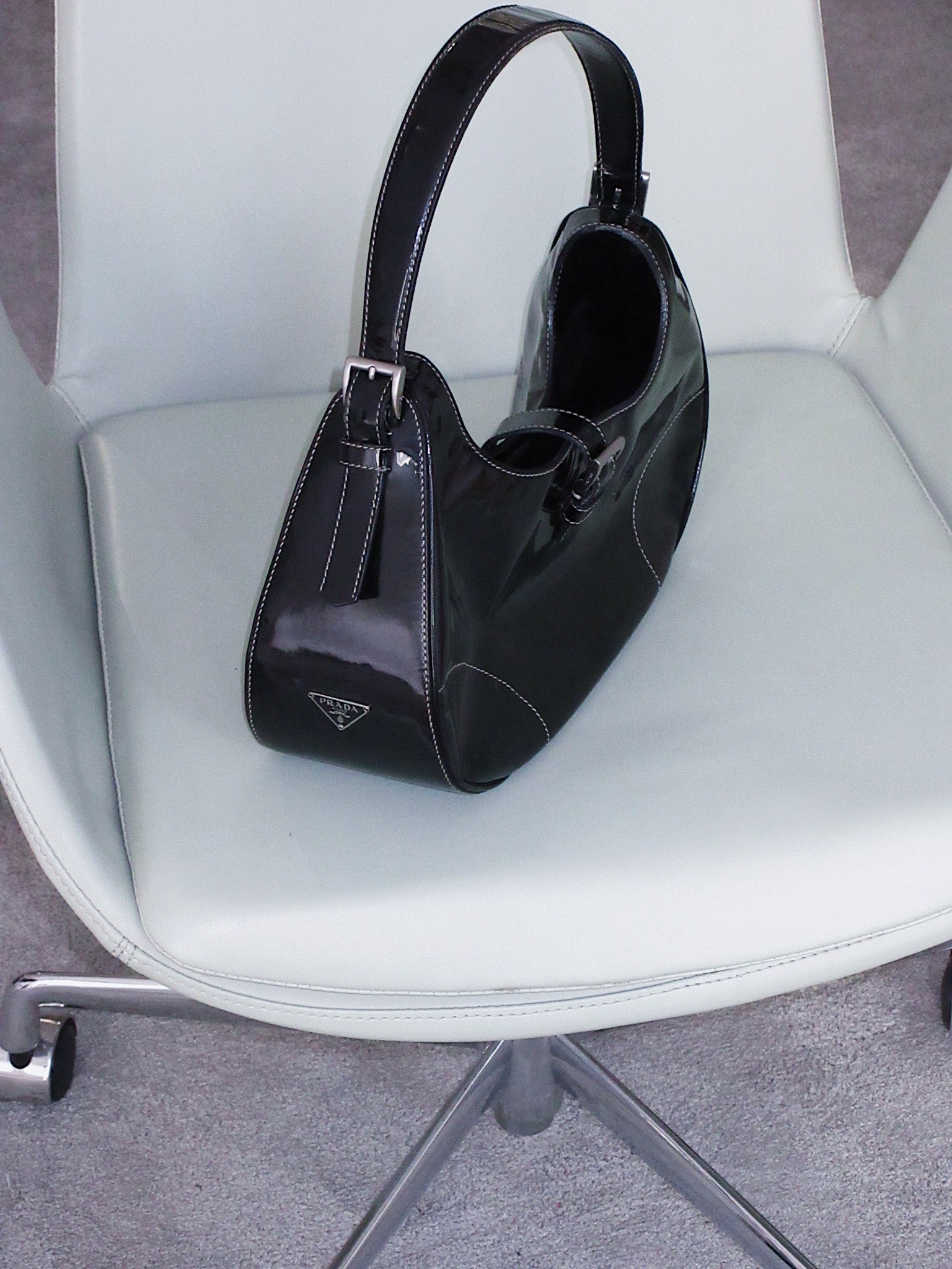 Prada Patent Leather Shoulder Bag – LE DEPARTMENT