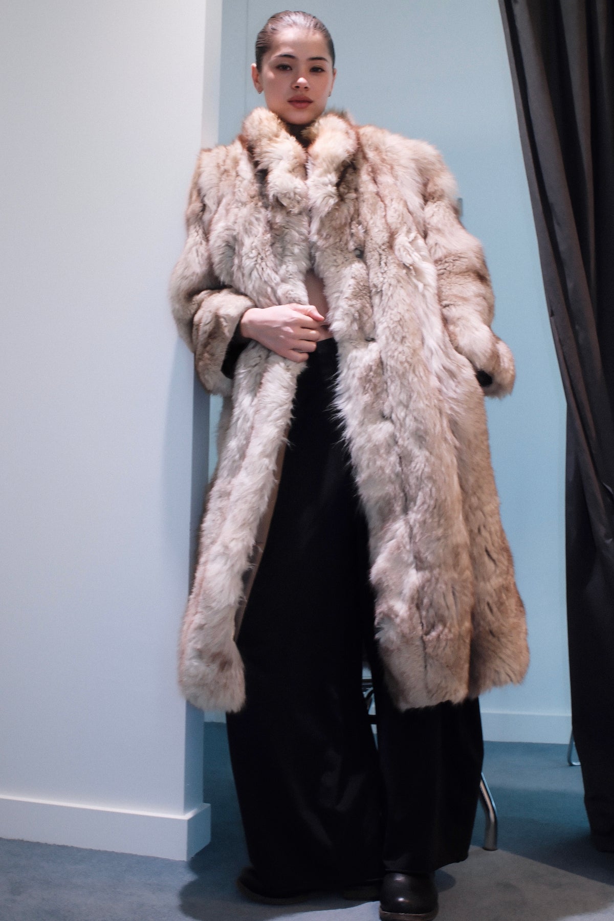 Vintage Natural Canadian Coyote Fur Statement Stroller Coat