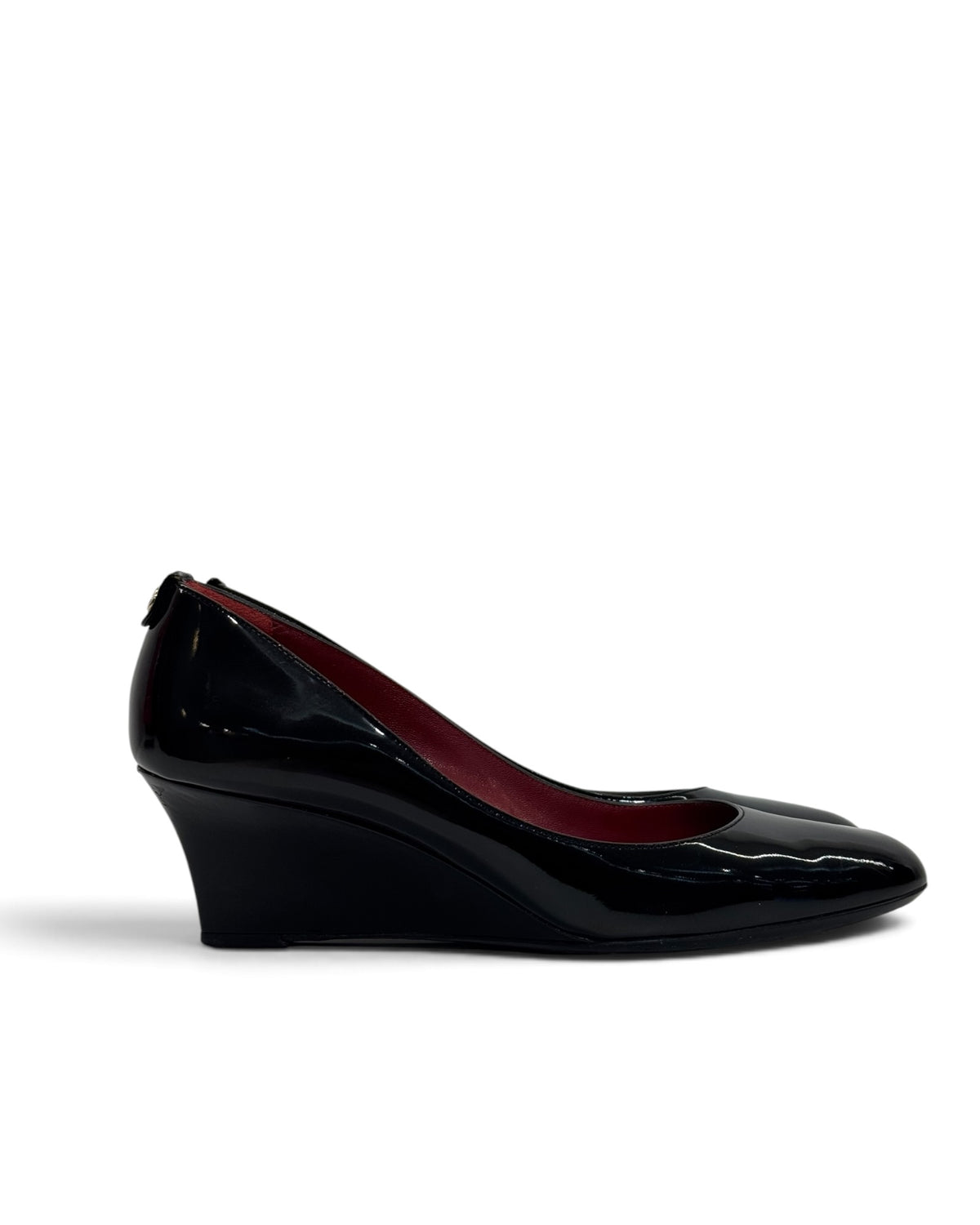 Gucci Interlocking GG Patent Leather Wedge Pumps