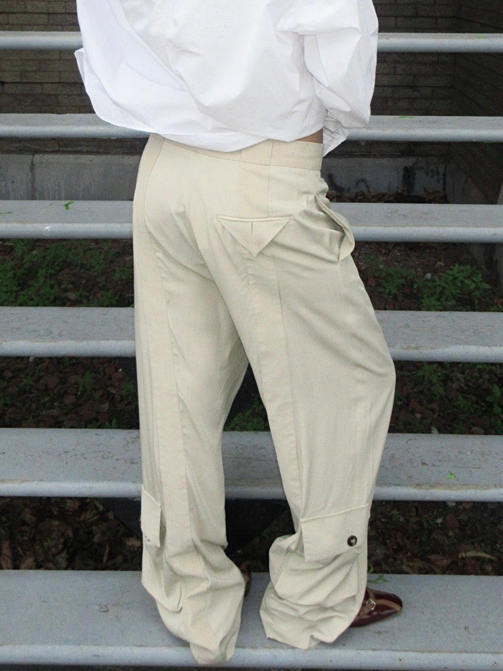 Bottega Veneta Mixed-Media Wide-Leg Cargo Pants in Beige
