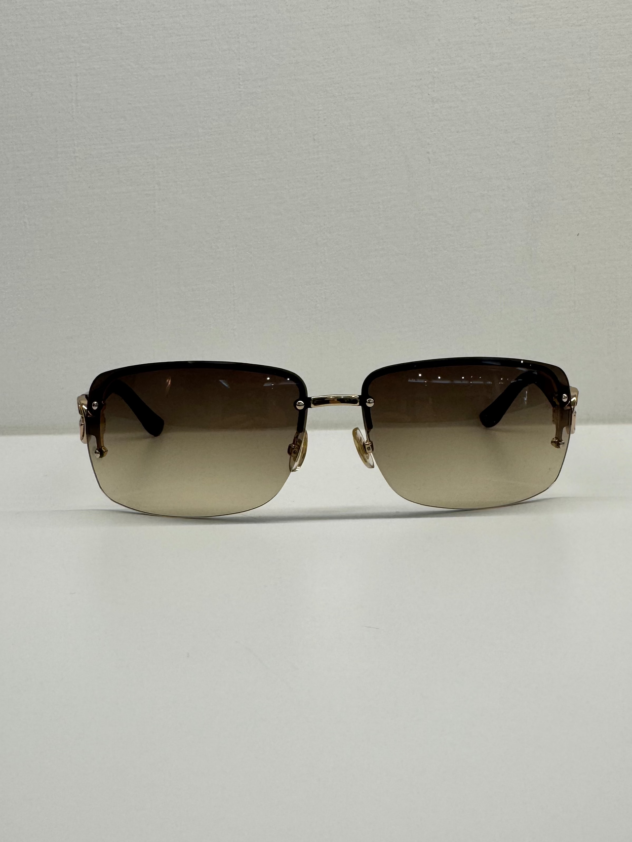 Gucci Interlocking GG Rimless Shield Sunglasses