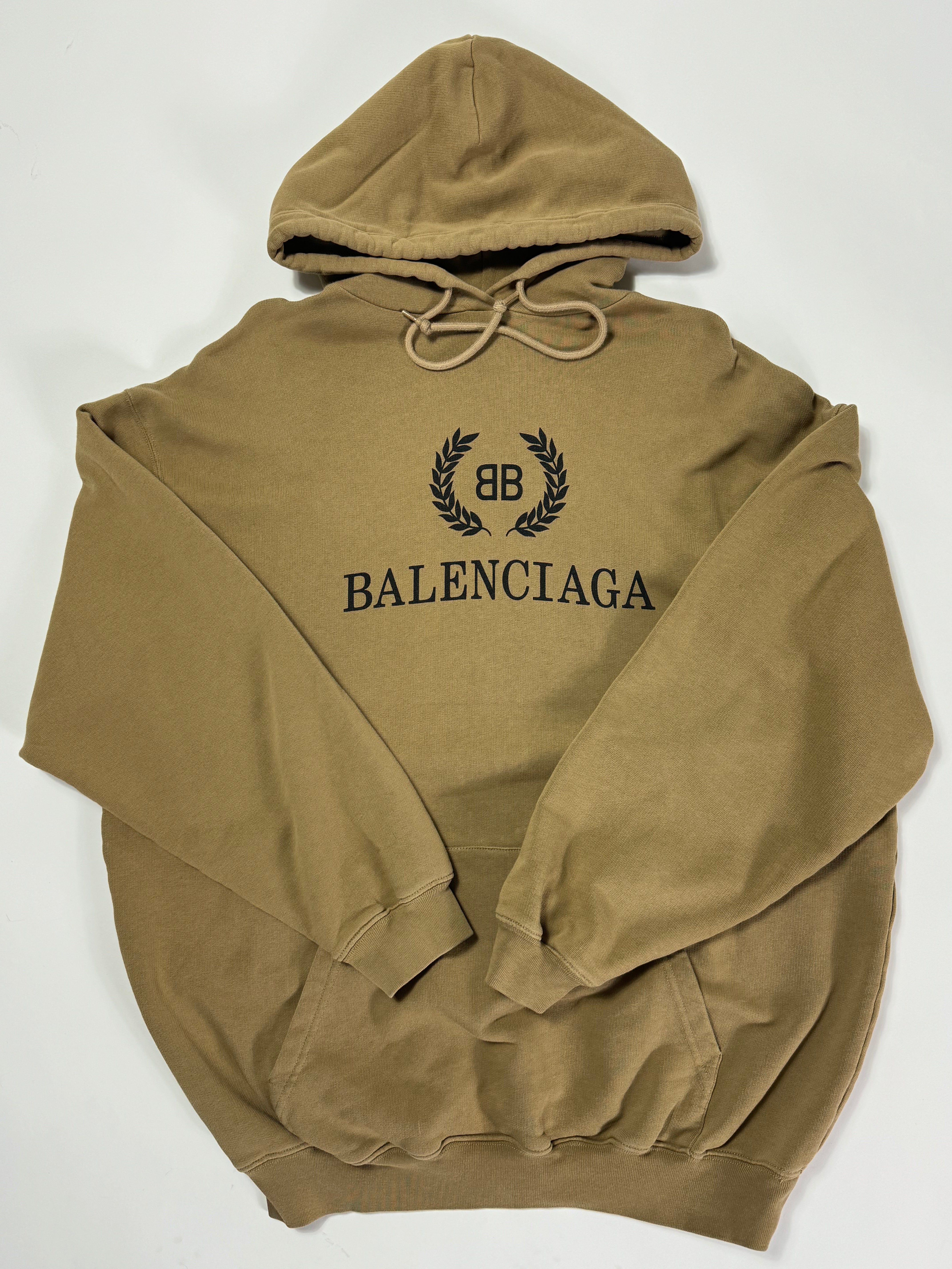 Balenciaga crest hoodie outlet