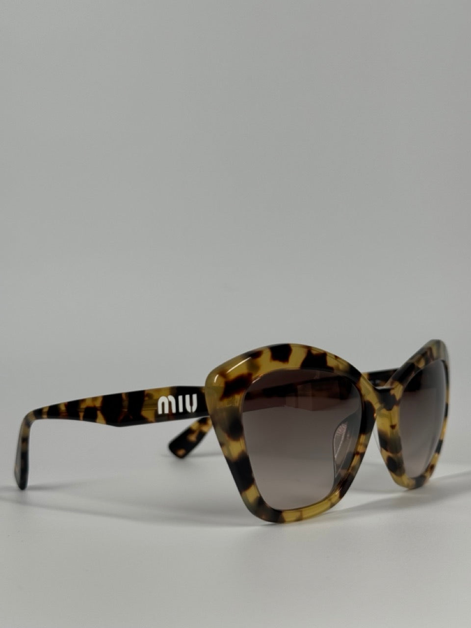 MIU MIU