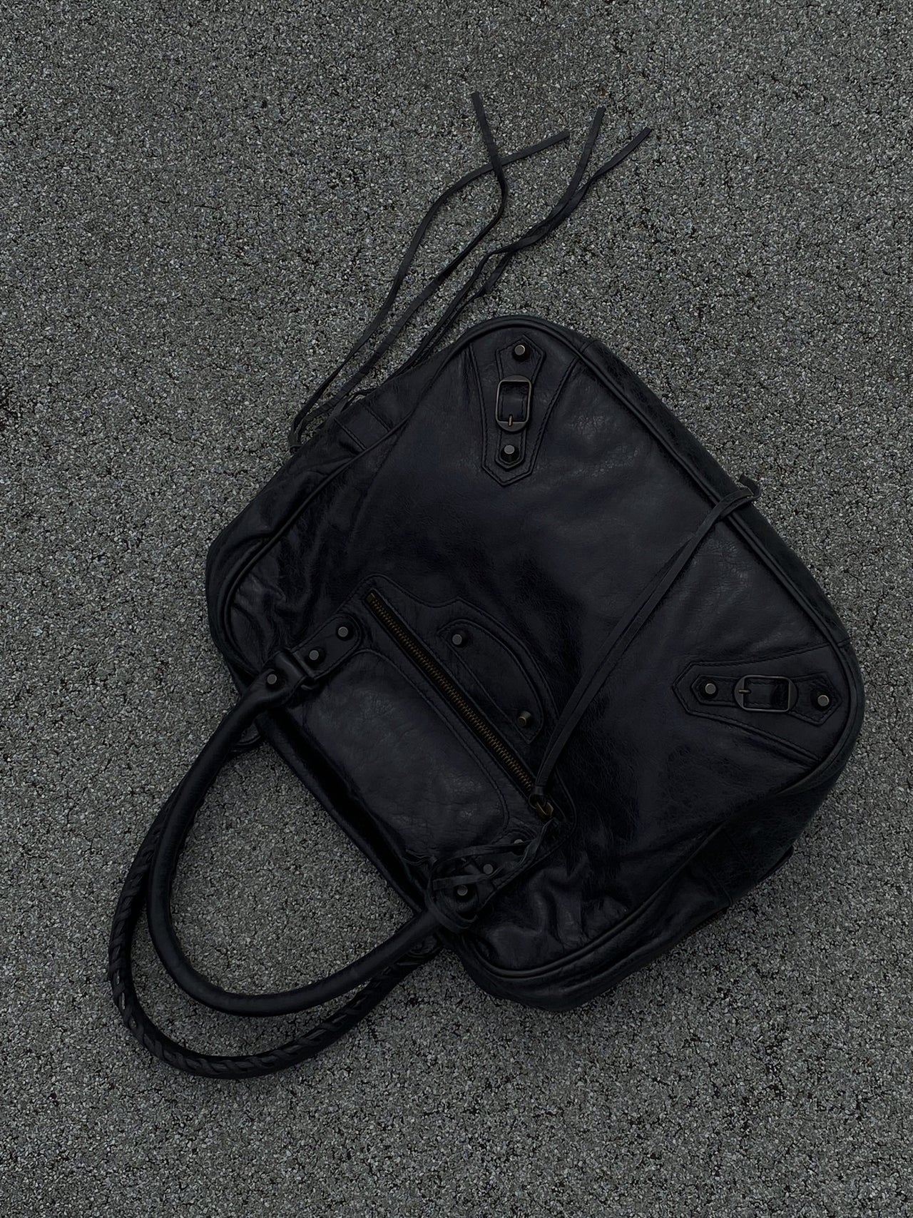 BALENCIAGA THE STREET HANDBAG