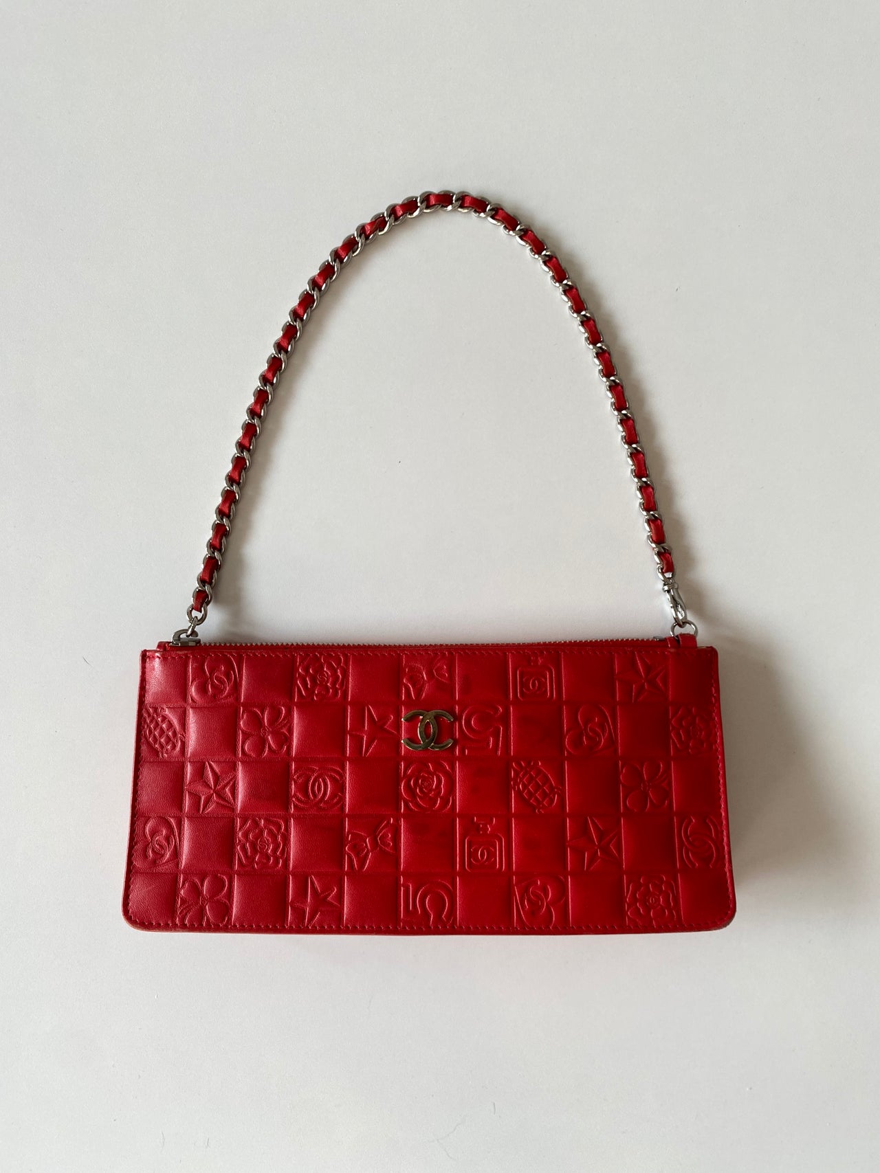 CHANEL LUCKY CHARMS POCHETTE